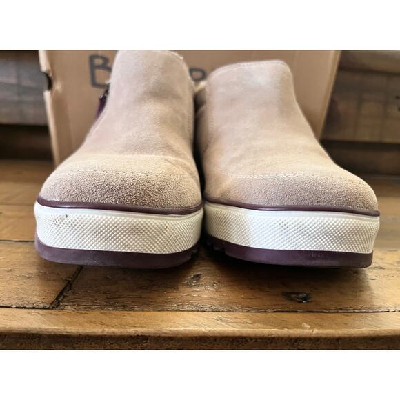BEARPAW Amanza Suede Sneaker with Rain & Stain Repellent Women's Sz 9 - Picture 4 of 9